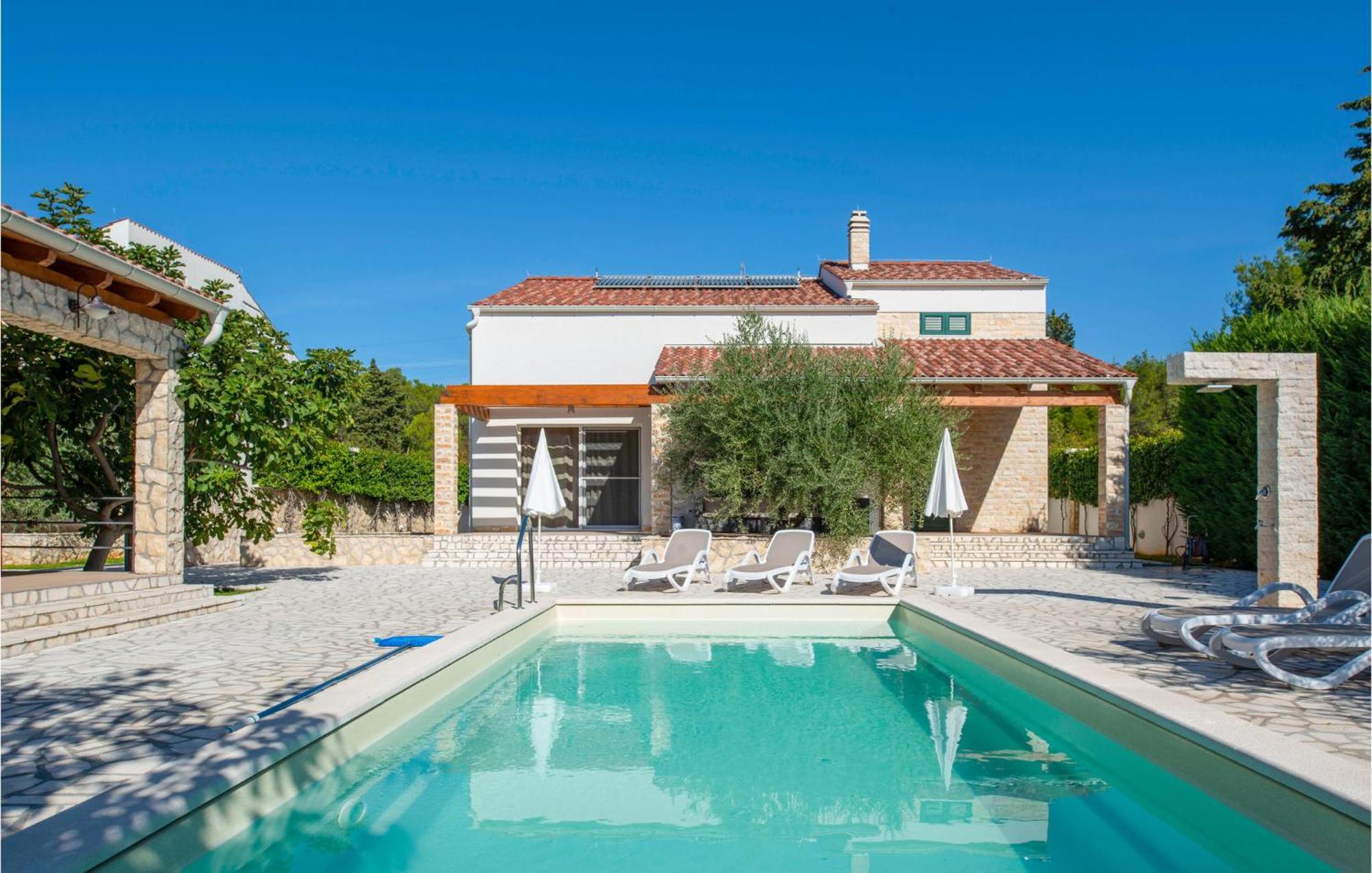 Lovely Home In Sibenik With Wifi Exteriör bild